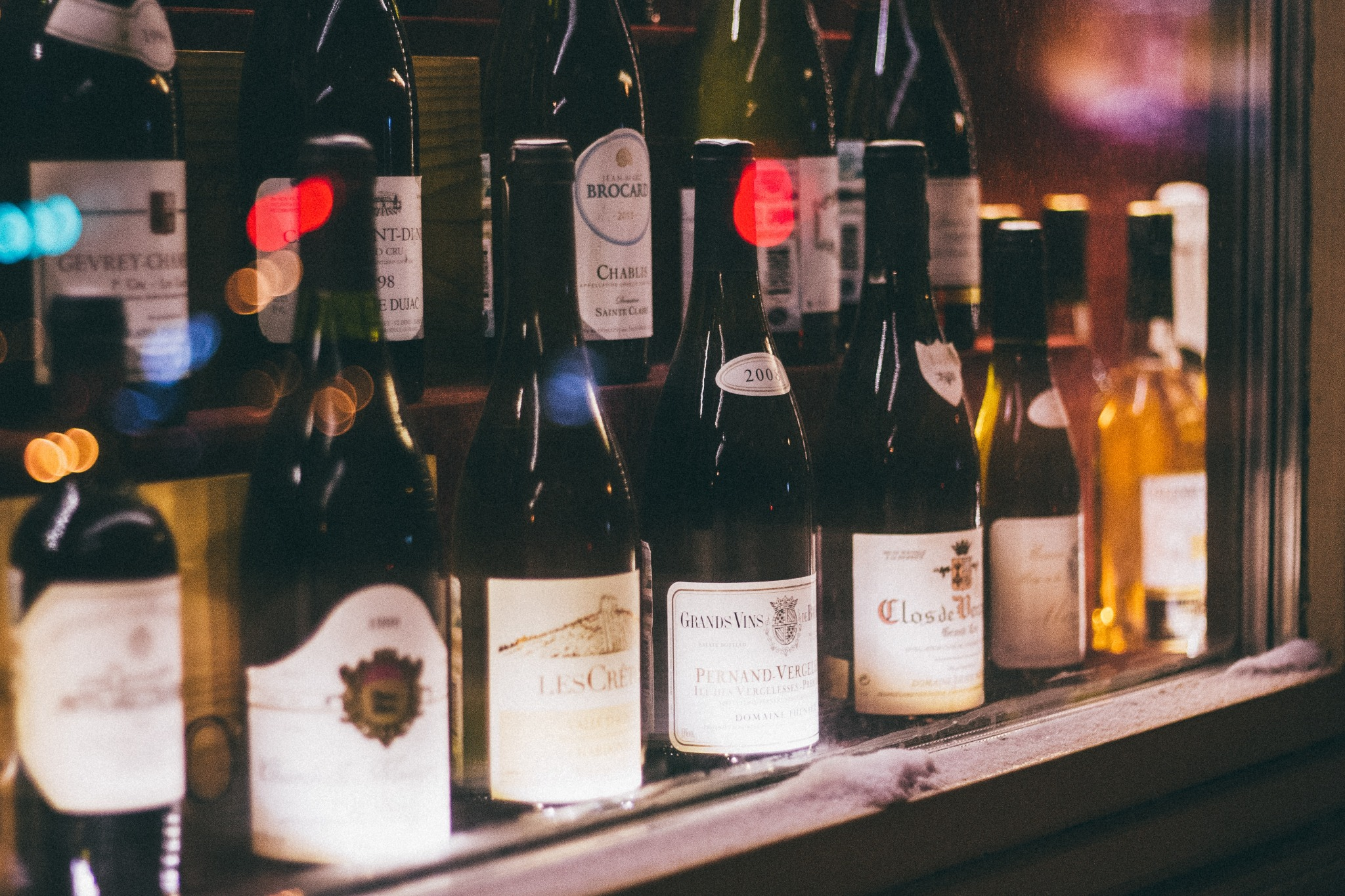 SommSelect Wine Bottle Shot